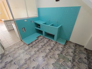 Foto 13 de VILLA EL SALVADOR - VENTA CASA EN AVENIDA PRINCIPAL - ÁREA 140 m2