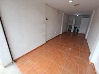 Foto 7 de VILLA EL SALVADOR - VENTA CASA EN AVENIDA PRINCIPAL - ÁREA 140 m2