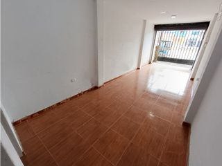 VILLA EL SALVADOR - VENTA CASA EN AVENIDA PRINCIPAL - ÁREA 140 m2