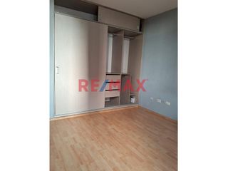 Foto 7 de Alquilo Amplio departamento de 107.24 m2 en CUARTO PISO con 3 DORMITORIOS ubicado en Calle Bernardo O'Higgins frente al Parque de La Cruz en Pueblo Li
