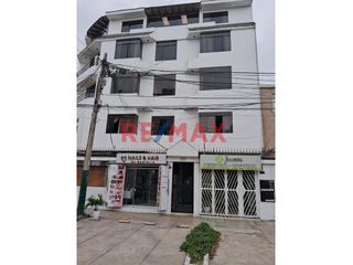 Foto 2 de Alquilo Amplio departamento de 107.24 m2 en CUARTO PISO con 3 DORMITORIOS ubicado en Calle Bernardo O'Higgins frente al Parque de La Cruz en Pueblo Li