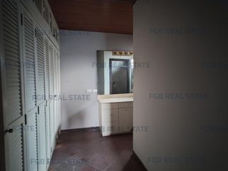 En Venta -   Departamento de 2 pisos en Santa Cecilia, Ceibos