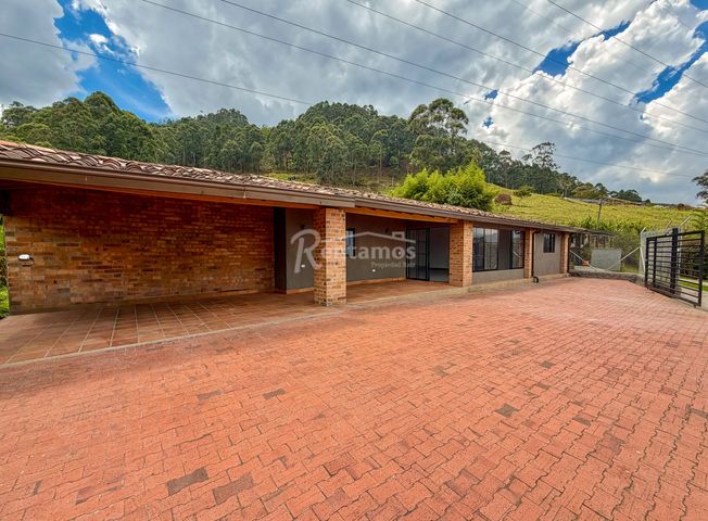 House for rent in Envigado