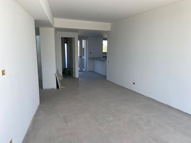 AV. SAN MARTIN 1392 11 04 – TORRE PARAISO - VENTA DEPARTAMENTO 3 DORMITORIOS EN BAIGORRIA
