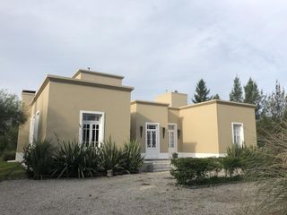 Foto 1 de Casa en venta en Campos de Roca I