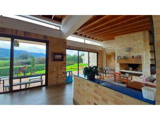VENDO CASA CAMPESTRE TENJO HACIENDA MERIDOR. ESPECTACULAR!!!