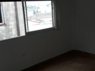 Departamento en venta - 3 Dormitorios 2 Baños - 90Mts2 - Piñeyro, Avellaneda