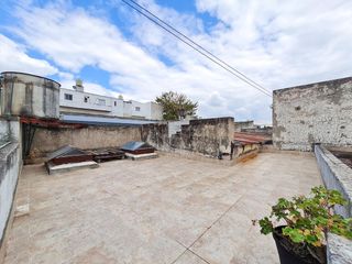 PH en venta en La Plata provincia de Buenos Aires, en calle 17 entre 63 y 64.