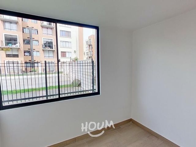 Apartamento Urbanización Reserva De Madrid ID: 106606
