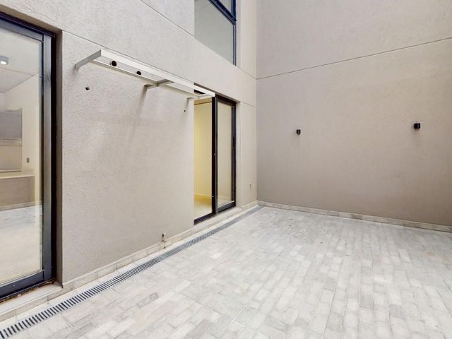 EXCELENTE DOS AMBIENTES A ESTRENAR CON PATIO