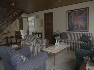 Foto 1 de casa en venta en niza. Cod V6472