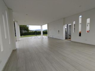 Foto 4 de APARTAMENTO en ARRIENDO en Los Patios LA FLORESTA