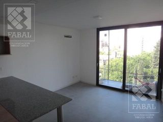 Departamento venta Centro, Casa Club Plaza, 1 dormitorio, baño y balcón