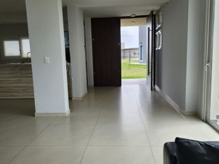 Foto 7 de Casa en alquiler en Brandsen