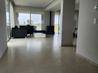Foto 6 de Casa en alquiler en Brandsen