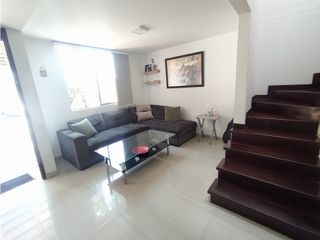 Foto 1 de CASA UNIFAMILIAR EN VENTA AMAZONIA BELLO