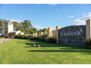 Foto 2 de Lote en venta en Club de 