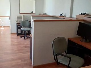 Oficina en  venta en dos plantas, en pleno centro de Neuquén