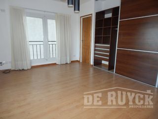 Semipiso en venta en Quilmes Centro