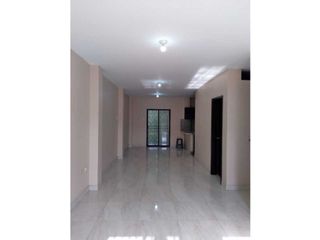 Foto 4 de Vendo Amplia Casa en ciudadela Mirador del Norte