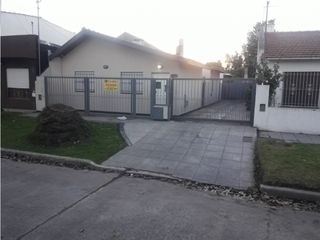 Foto 9 de SUPENDIDO!! CHALETS A ESTRENAR SON TRES EN BLOCK HOY U$S 98.000.-