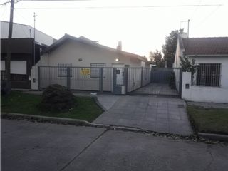 Foto 10 de SUPENDIDO!! CHALETS A ESTRENAR SON TRES EN BLOCK HOY U$S 98.000.-