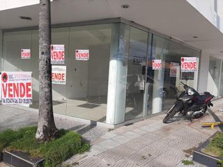 Foto 1 de local en arriendo/venta en b. colsag. Cod V2240