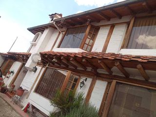 Foto 5 de En venta casa estilo Rustico Monteserrin