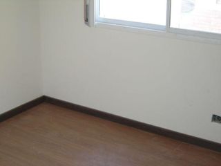 Departamento en venta - 2 dormitorios 1 baño - cochera - 55 mts2 - Burzaco