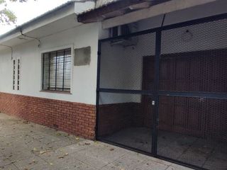 Casa PH en venta en Quilmes Centro