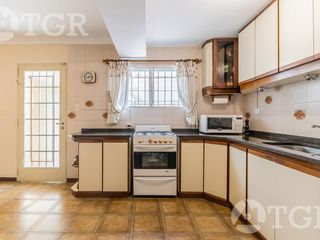 Foto 15 de Cálida casa en Lomas de Zamora con diseño funcional y entorno privilegiado