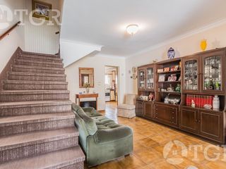 Foto 6 de Cálida casa en Lomas de Zamora con diseño funcional y entorno privilegiado