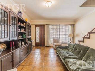 Foto 11 de Cálida casa en Lomas de Zamora con diseño funcional y entorno privilegiado