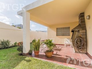 Foto 23 de Cálida casa en Lomas de Zamora con diseño funcional y entorno privilegiado
