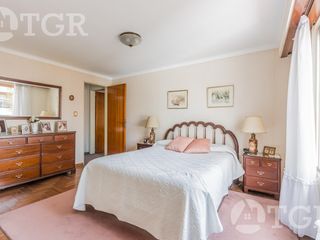 Foto 29 de Cálida casa en Lomas de Zamora con diseño funcional y entorno privilegiado