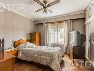 Foto 33 de Cálida casa en Lomas de Zamora con diseño funcional y entorno privilegiado