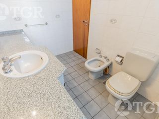 Foto 59 de Cálida casa en Lomas de Zamora con diseño funcional y entorno privilegiado