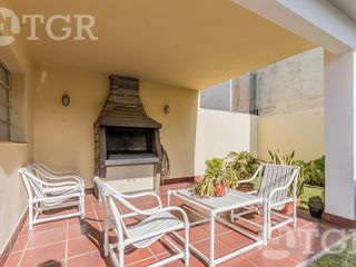 Foto 25 de Cálida casa en Lomas de Zamora con diseño funcional y entorno privilegiado