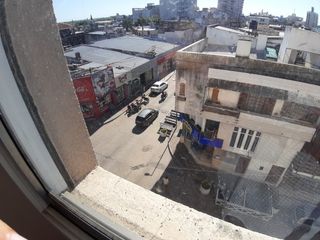 Foto 5 de Venta departamento 4 ambientes. Centro.