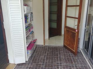 Ph en venta - 2 dormitorios 1 baño - cochera - 102mts2 - Ringuelet, La Plata