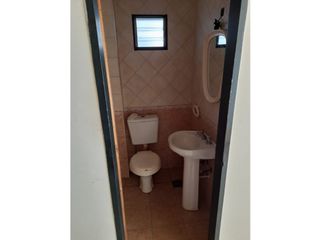 Foto 6 de AMPLIO DUPLEX 4 AMBIENTES EN ALQUILER