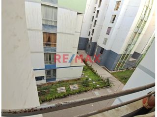 Foto 1 de Venta departamento cerca de parques ,escuelas y zonas comerciales.

1 habitación principal con baño incluido
2 habitaciones secundarios
1 baño com