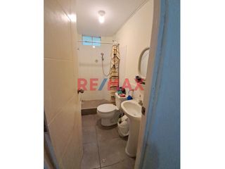 Foto 8 de Venta departamento cerca de parques ,escuelas y zonas comerciales.

1 habitación principal con baño incluido
2 habitaciones secundarios
1 baño com