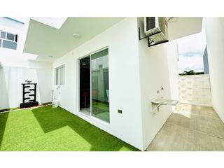 Foto 3 de CASAS EN URBANIZACIÓN TERRAZAS DE SANTA MARA EN MANTA