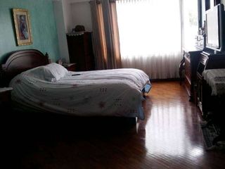 Foto 10 de Departamento de venta, Quito Tenis, 300 M2, piscina, gym, áreas verdes, $189.900