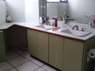 Foto 16 de Departamento de venta, Quito Tenis, 300 M2, piscina, gym, áreas verdes, $189.900
