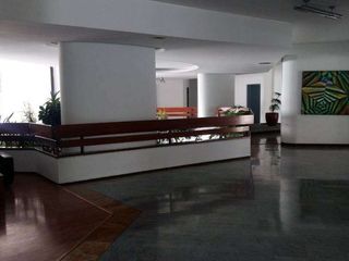 Foto 19 de Departamento de venta, Quito Tenis, 300 M2, piscina, gym, áreas verdes, $189.900
