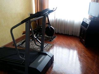 Foto 14 de Departamento de venta, Quito Tenis, 300 M2, piscina, gym, áreas verdes, $189.900