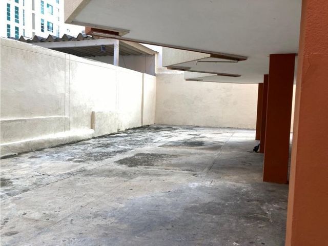Se vende apto en el barrio alto prado de la ciudad de barranquilla