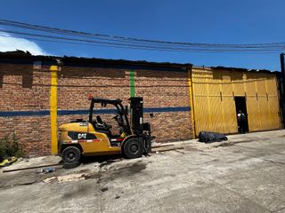Foto 1 de bodega en arriendo en anillo vial oriental frente al jardin plaza. Cod A5109
